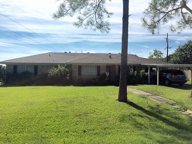 1st image of 304 Laura St