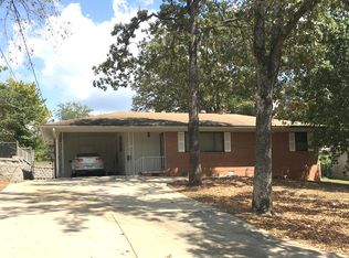 8100 Oakridge Rd, Sherwood, AR 72120