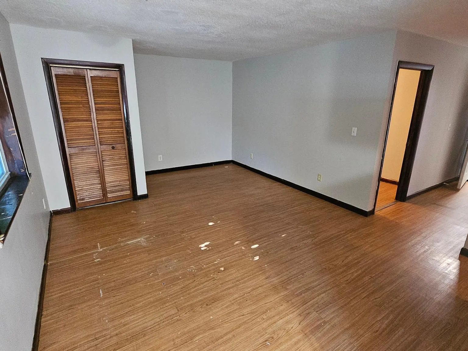2 bed, $2,000 — Photo 2