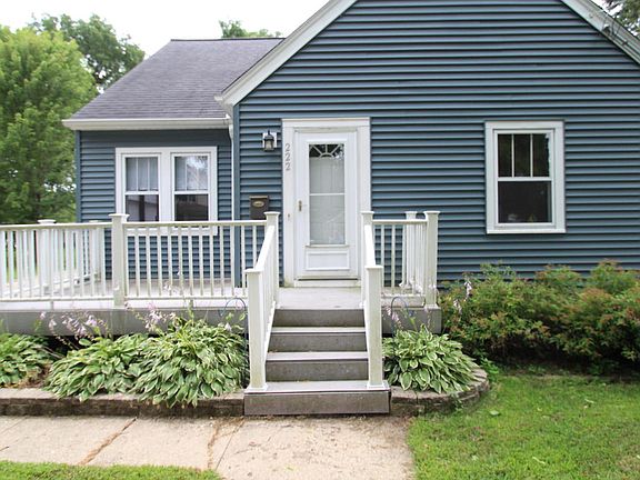 2nd image of 222 E Grant St