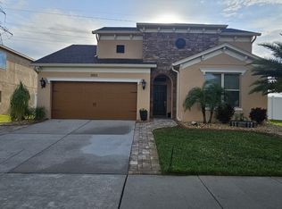 2002 Redbay Ave, Minneola, FL 34715