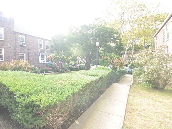 4th image of 39-33 48th St #1
