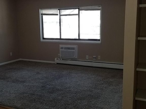 4th image of 1418 Vine St #11