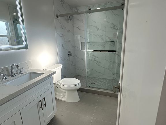 2nd image of 1118 S Holt Ave #2B