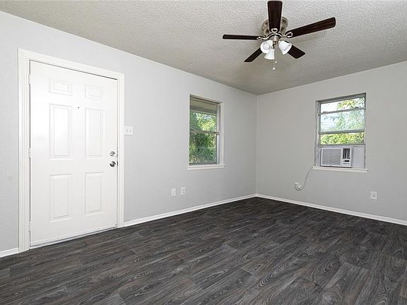 5th image of 2210 Anderson St