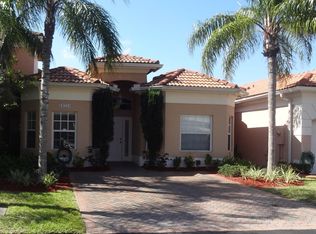 16250 SW 101st Ter, Miami, FL 33196