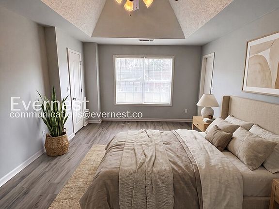 4th image of 8637 Thomas Rd
