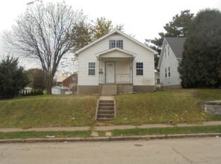 2815 Davenport St, Dubuque, IA 52001
