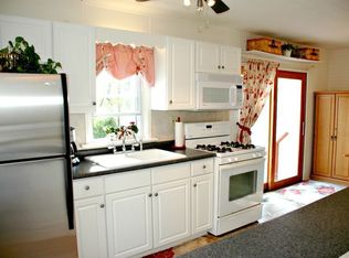 510 Superior Dr, Saint Louis, MO