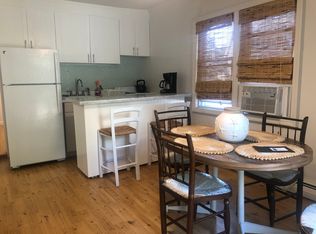 25B Oakhurst Rd, Hampton Bays, NY 11946