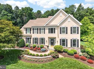 105 Janet Ln, Coatesville, PA 19320