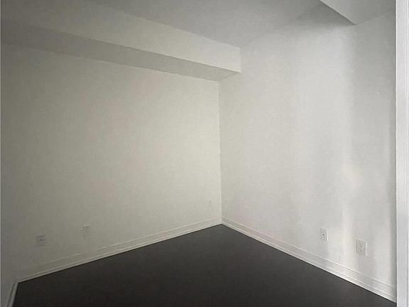 4th image of 85 Wood St #1711