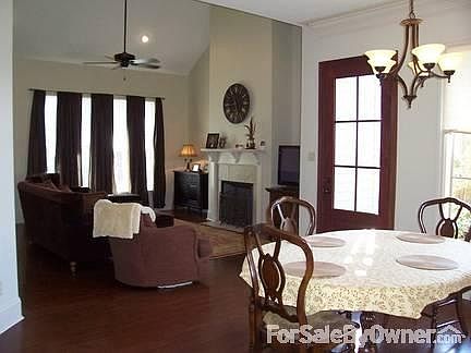 3rd image of 245 Rosemary Pl