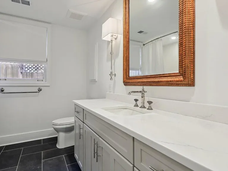 2140 Fairhaven Cir NE — Photo 16