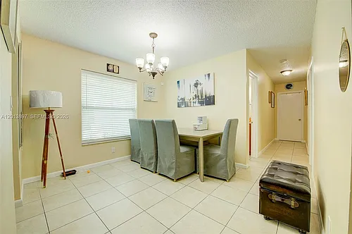 516 SW 14th Ct #518 Photo 1