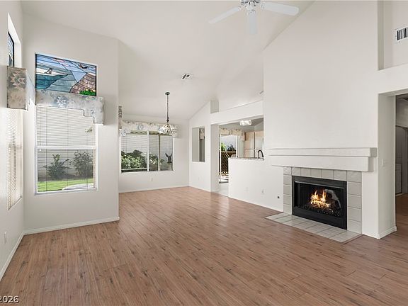 5th image of 2533 Cortina Ave