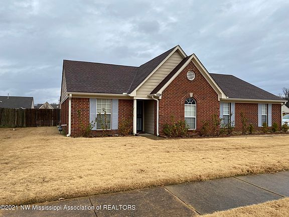 2nd image of 2324 Pappy Ln