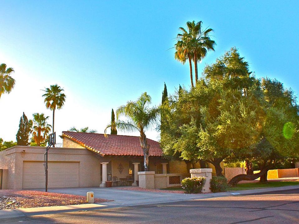 1st image of 13820 N 51st St