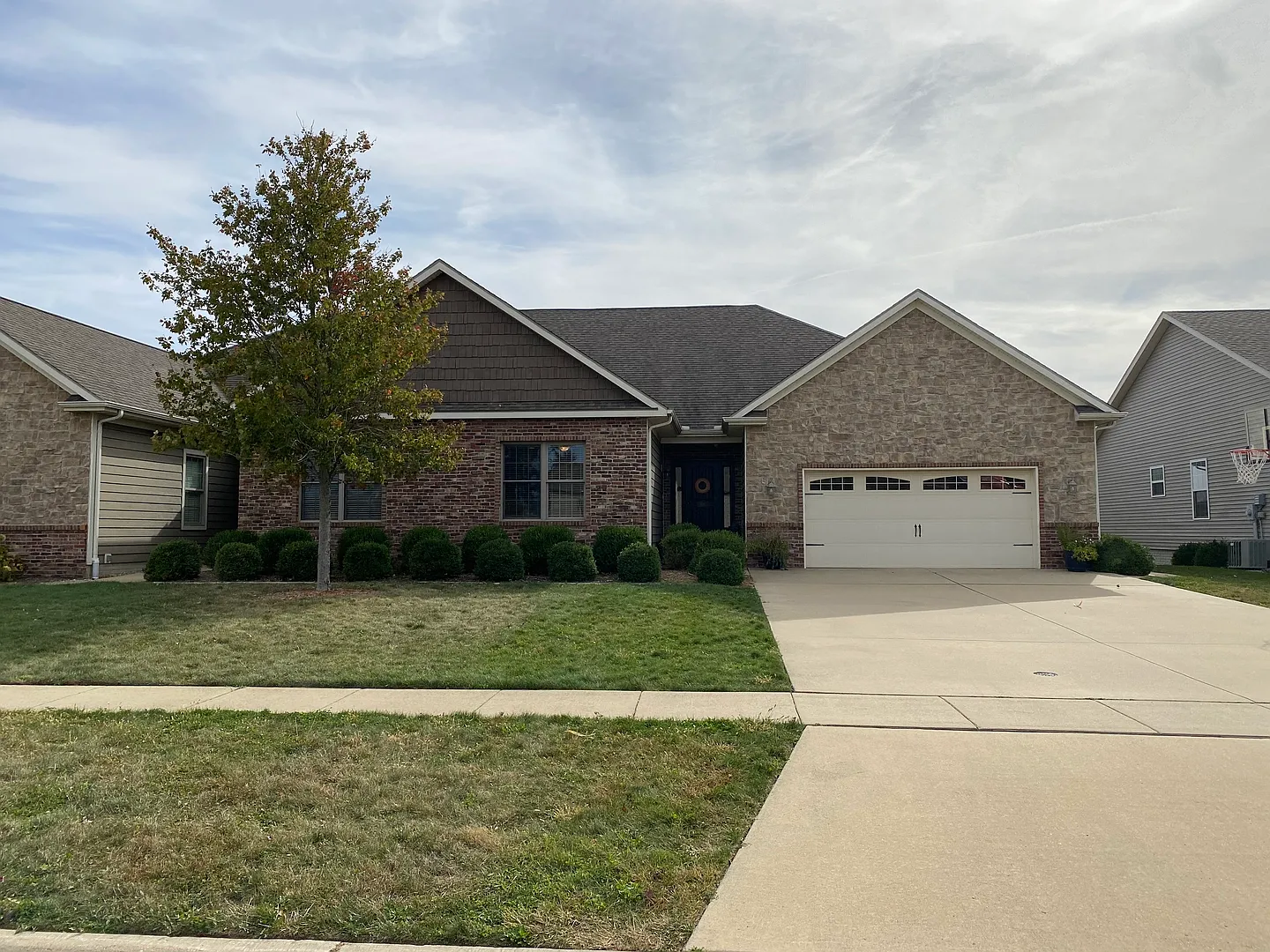 1627 Delane Dr photo 1