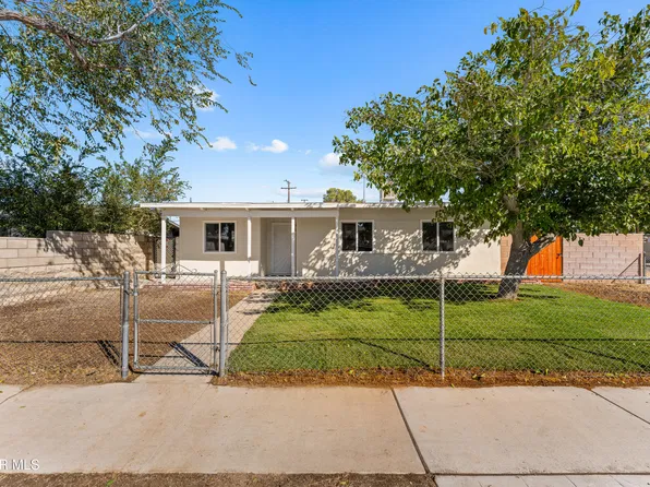 45402 10th St W, Lancaster, CA 93534