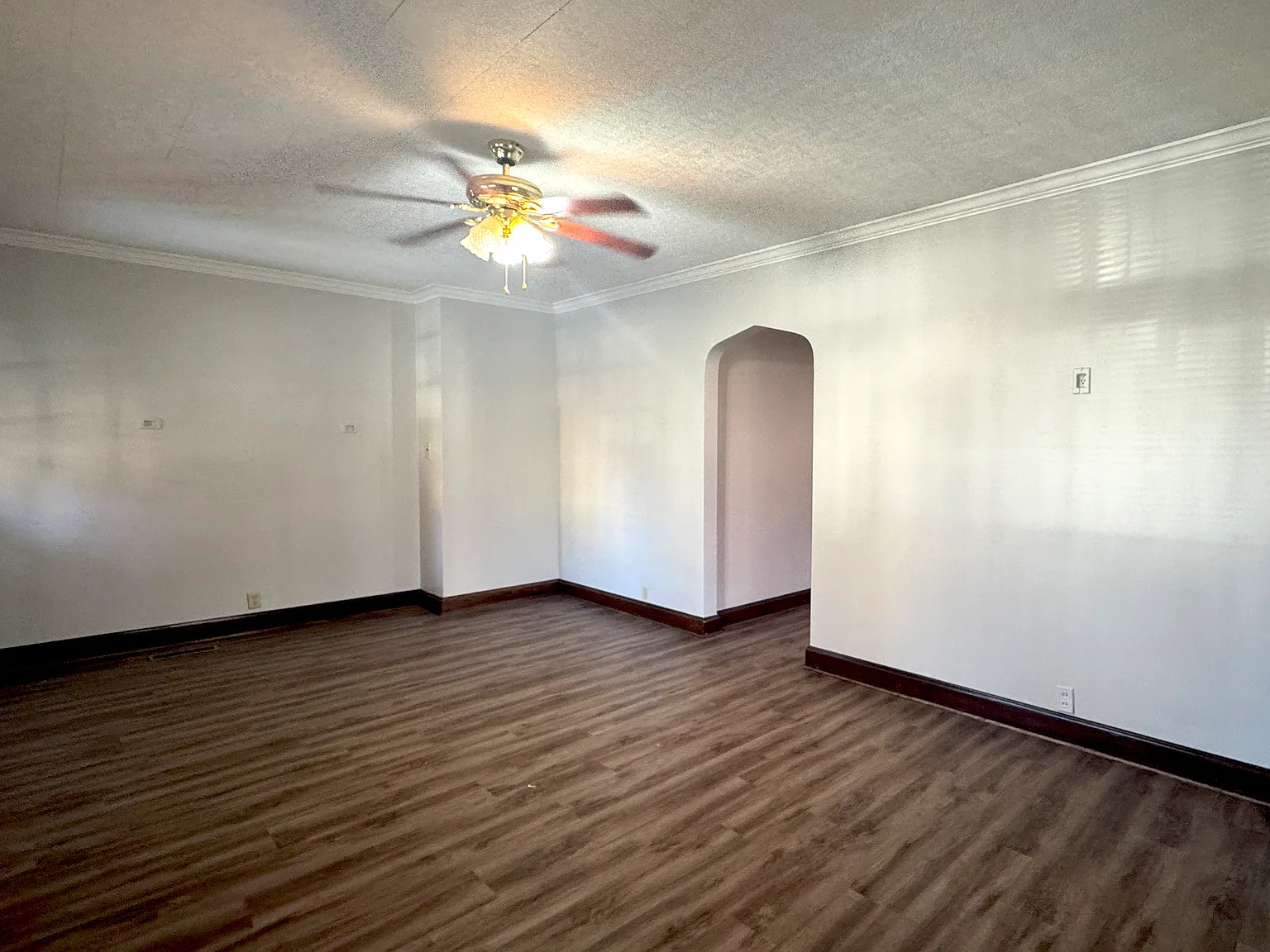 2 bed, $1,350 — Photo 3
