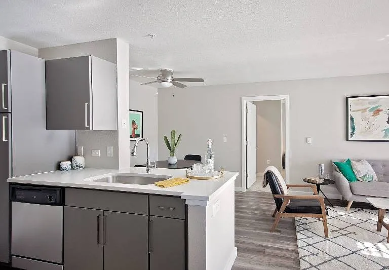 Seven West at the Trails — Photo 1