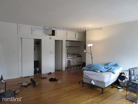 2nd image of 153 Brighton Ave #6OJ