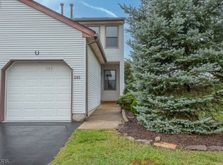 243 Spruce Court, Raritan Twp., NJ 08822