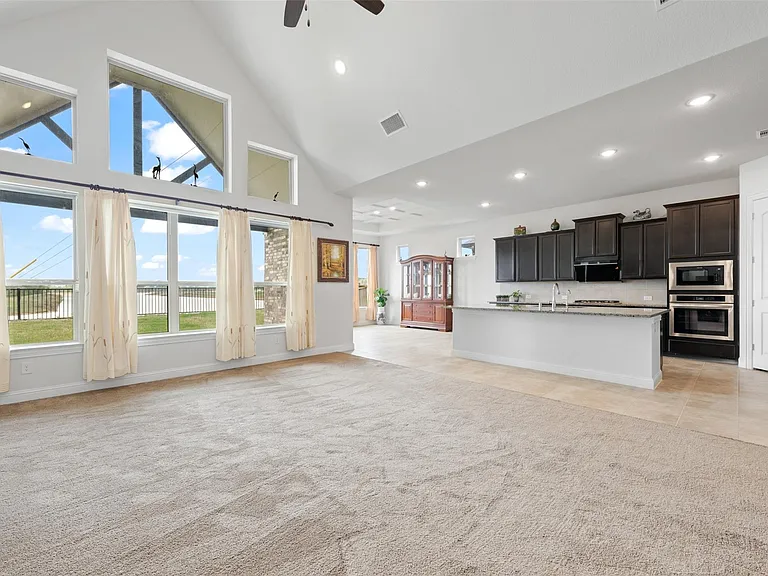 6007 Marsh Lake Ct — Photo 5