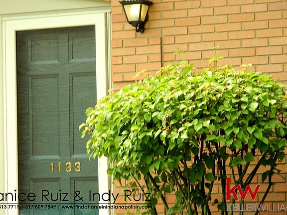 3rd image of 1133 Canterbury Sq S