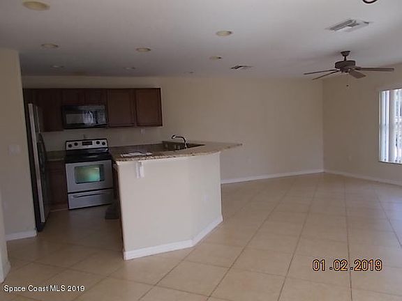 3rd image of 905 Twisting Branch Ct #905