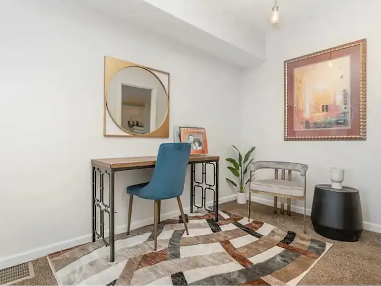 916 Mount Hope Ave #2 — Photo 4