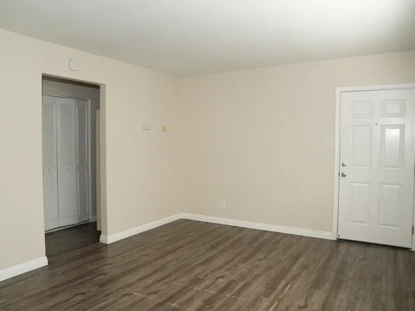 1817 W St, Sacramento, CA