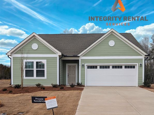 1170 Links Crossing Dr