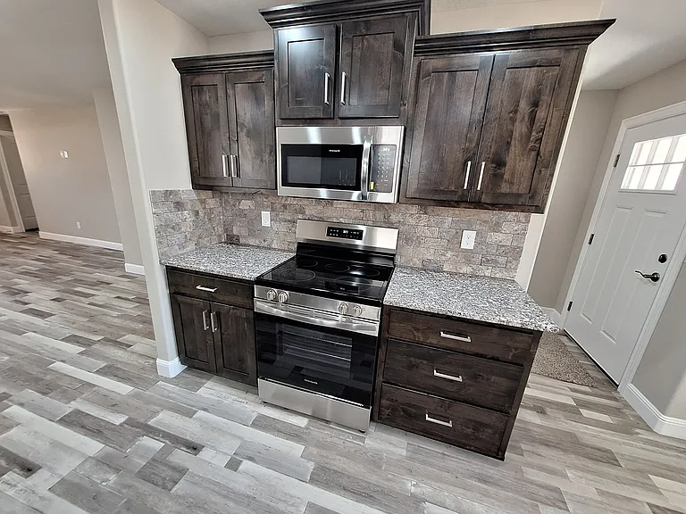 2111 S Connor Ave — Photo 3