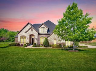 720 Prairie Timber Rd, Burleson, TX 76028