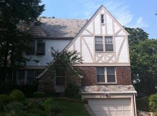 1414 142nd St, Whitestone, NY 11357
