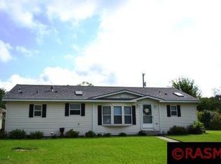 606 Reed St N, Waterville, MN 56096