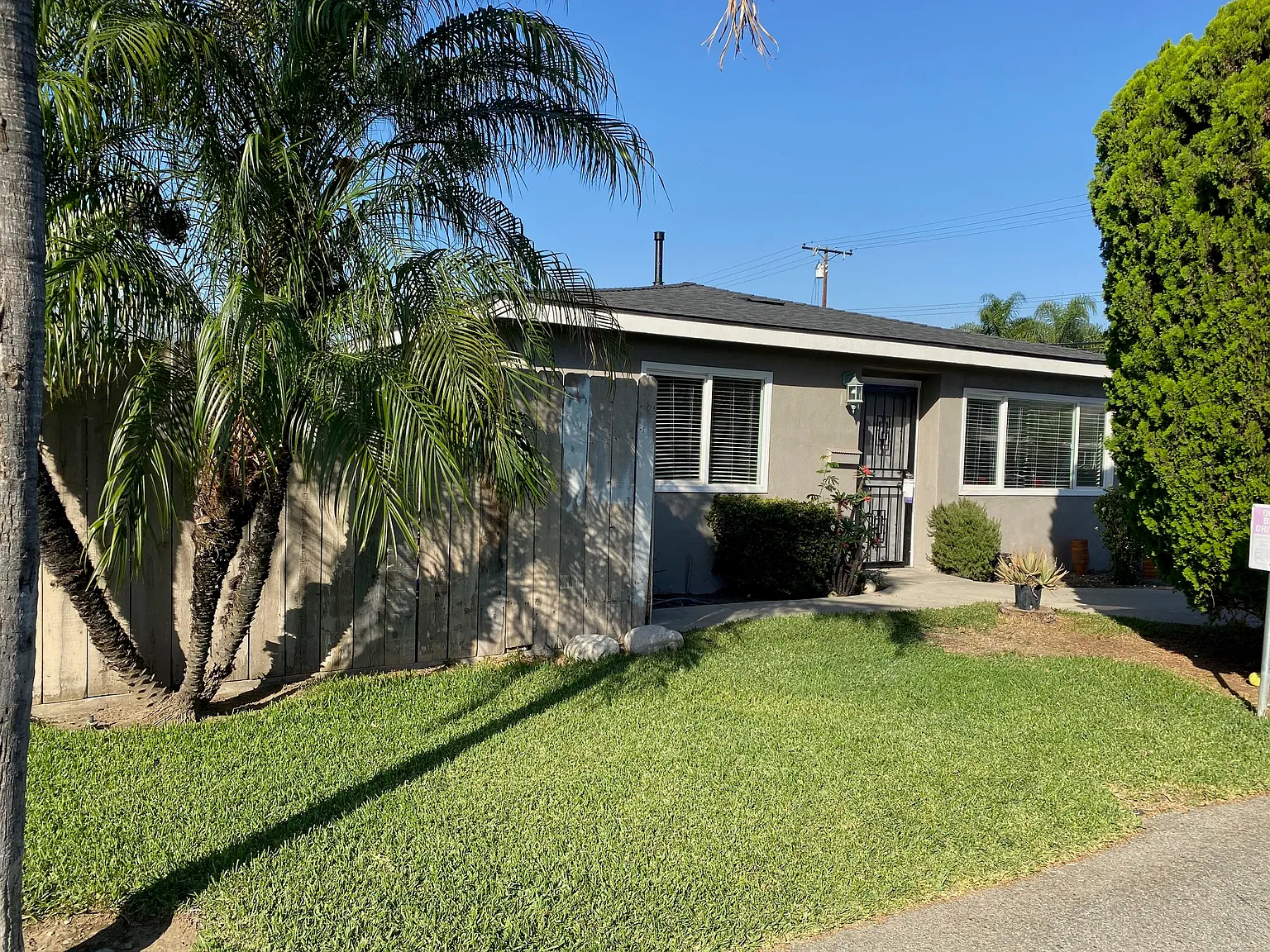 2 bed, 1000 sqft, $2,500 — Photo 2