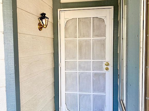 4th image of 8045 Kirkton Ct