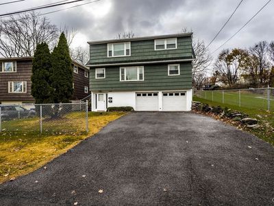 1300 Westcott St FLOOR 2, Syracuse, NY, 13210