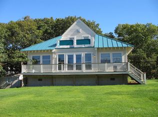 342 Edgewater Dr W, East Falmouth, MA 02536