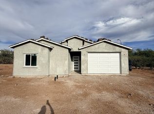 1842 Via Nevada, Rio Rico, AZ 85648