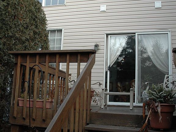 private deck