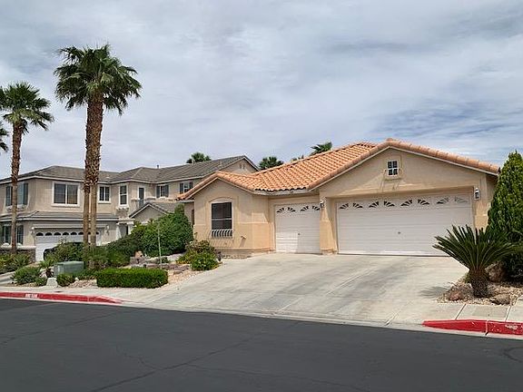 2nd image of 308 Queen Creek Cir
