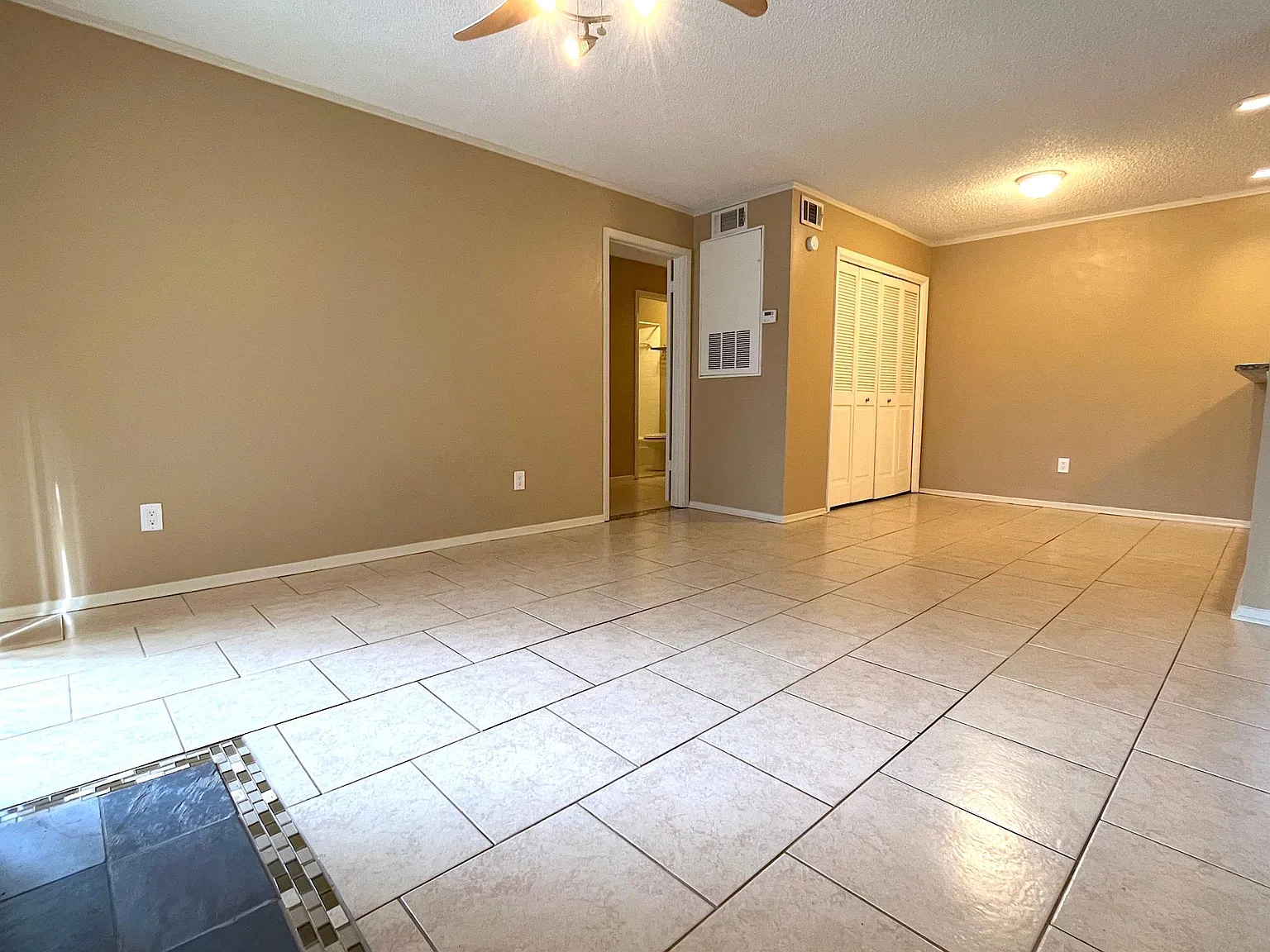 1 bed, 688 sqft, $1,025 — Photo 4