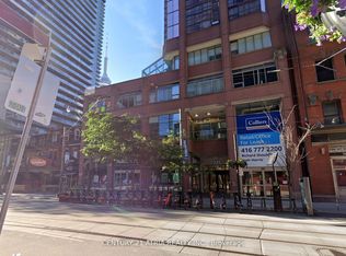 393 King St W, Toronto, ON M5V 3G8
