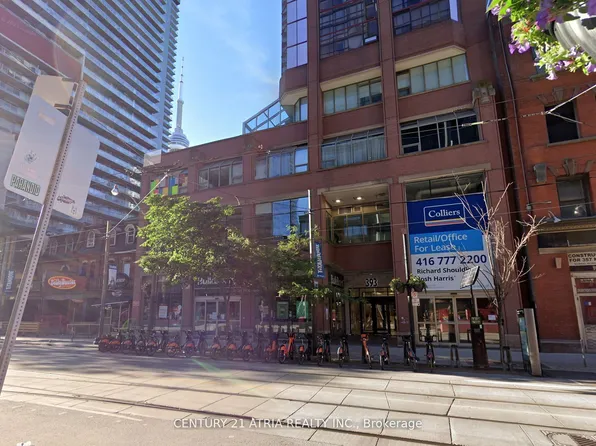 393 King St W, Toronto, ON M5V 3G8