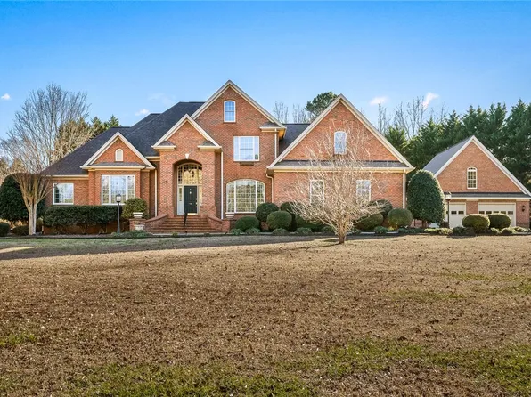 134 Summerfield Ln, Anderson, SC 29621