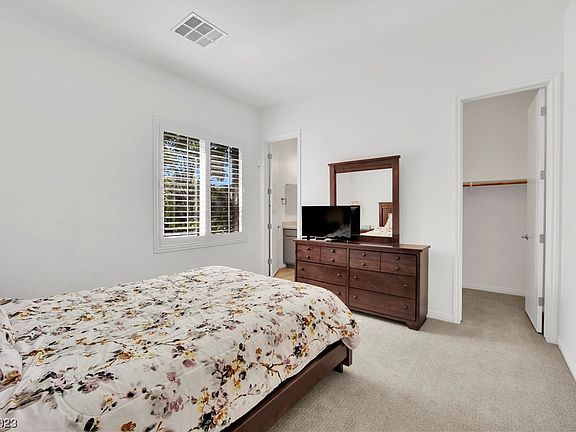 3rd image of 289 Molinetto St